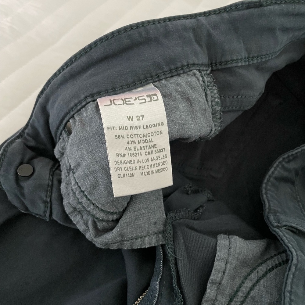 Joes jeans- dark blue skinny jegging